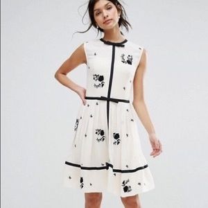 Ted Baker London Livy Dress (Ted Baker Size 2/US Women Size 4-6)